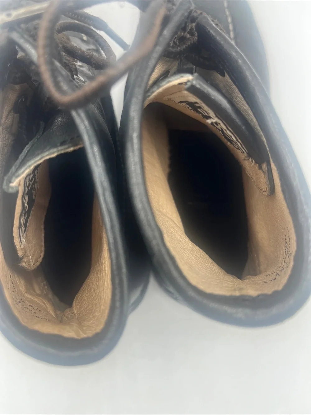 Frye Black Leather Kids Lace-Up Chukka  Boots